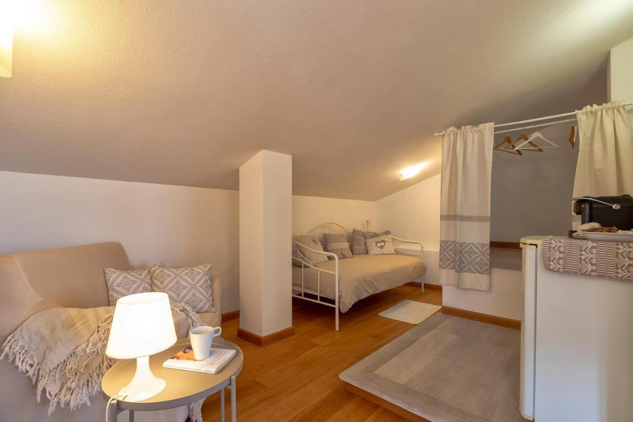 Sardinia Guest House Olmedo Extérieur photo