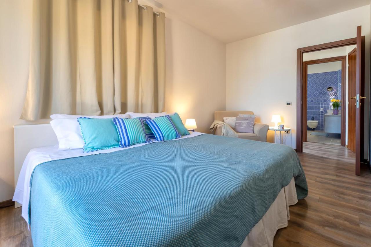 Sardinia Guest House Olmedo Extérieur photo